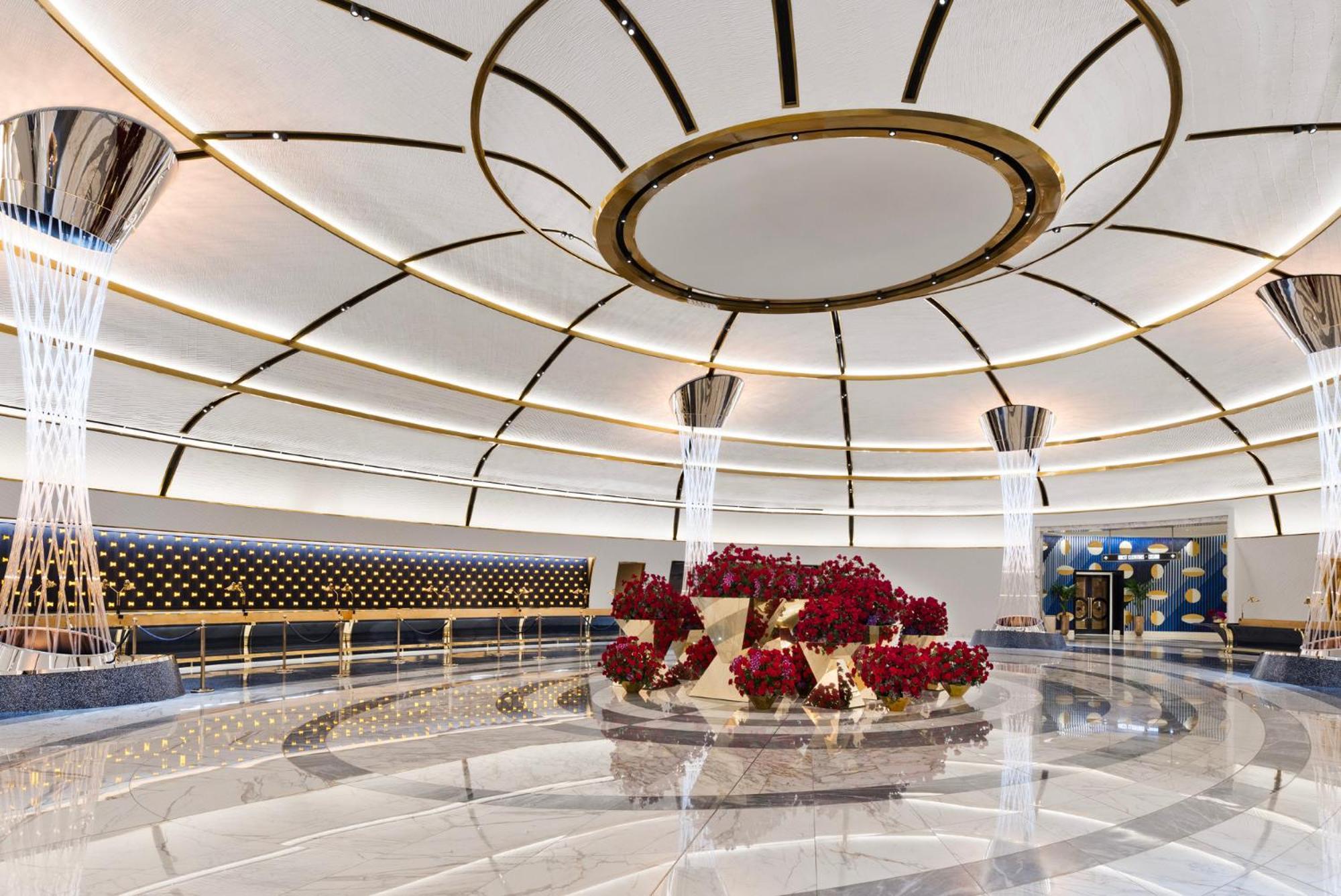 Fontainebleau Las Vegas Eksteriør bilde The lobby of the hotel