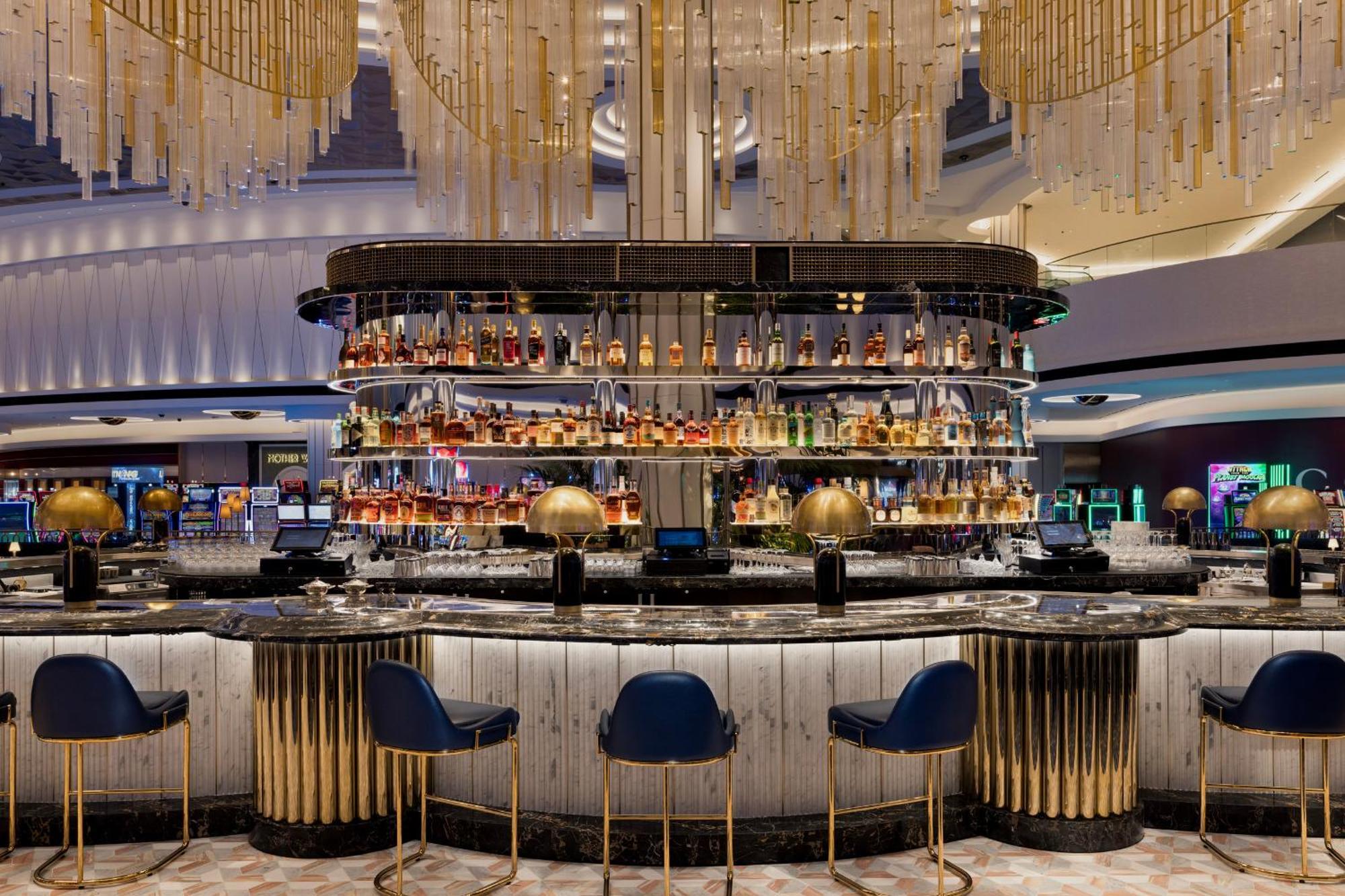 Fontainebleau Las Vegas Eksteriør bilde The bar at the MGM Resorts in National Harbor, Maryland